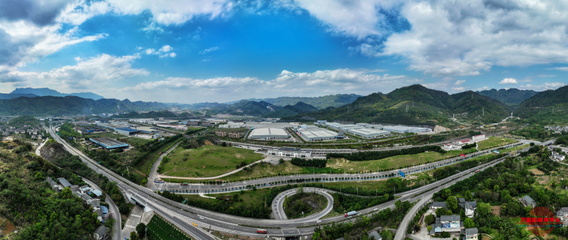 智能科技驱动现代交通路网 点燃万千触点开启未来出行新蓝图